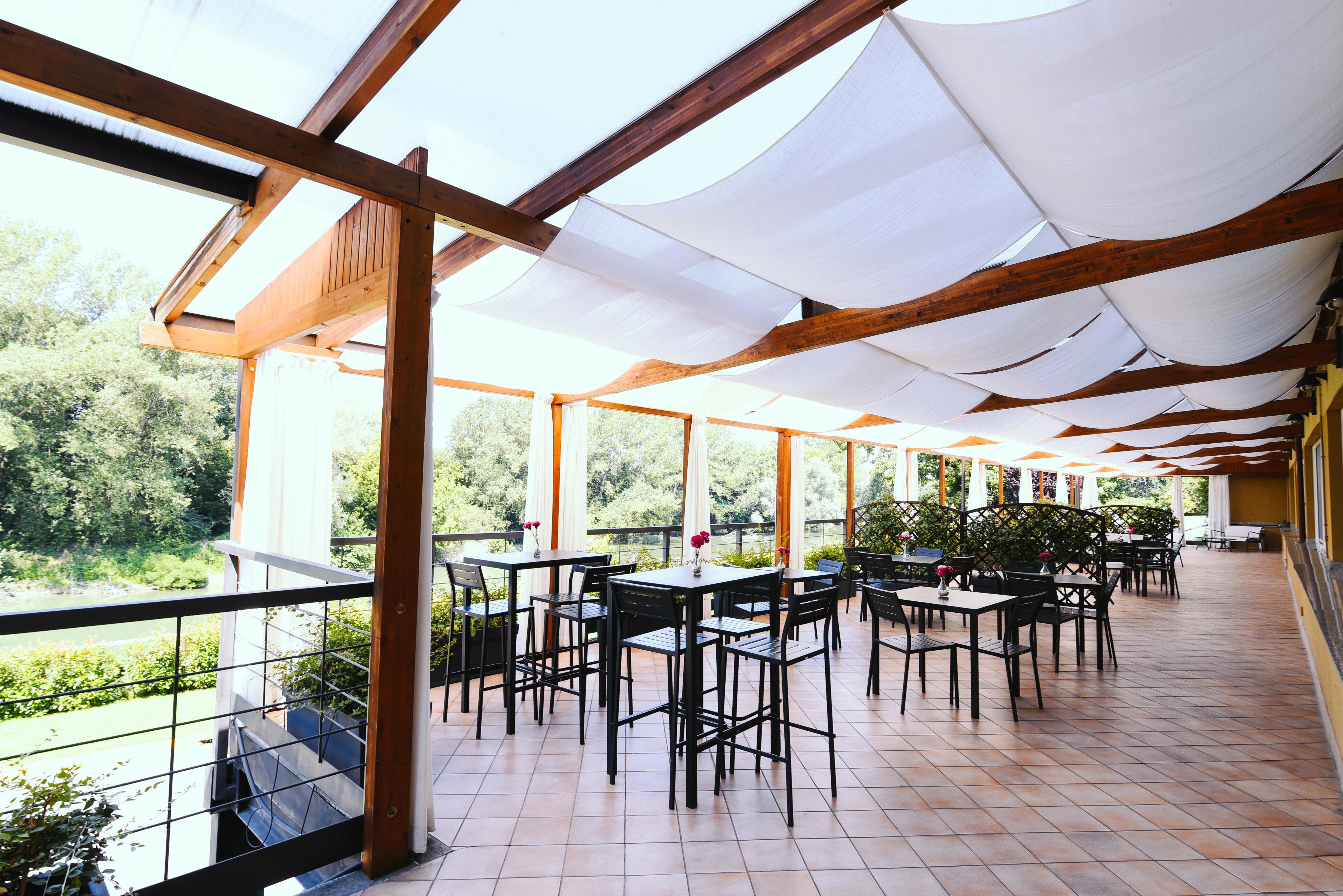 מונקאליירי Best Quality Hotel La Darsena מראה חיצוני תמונה