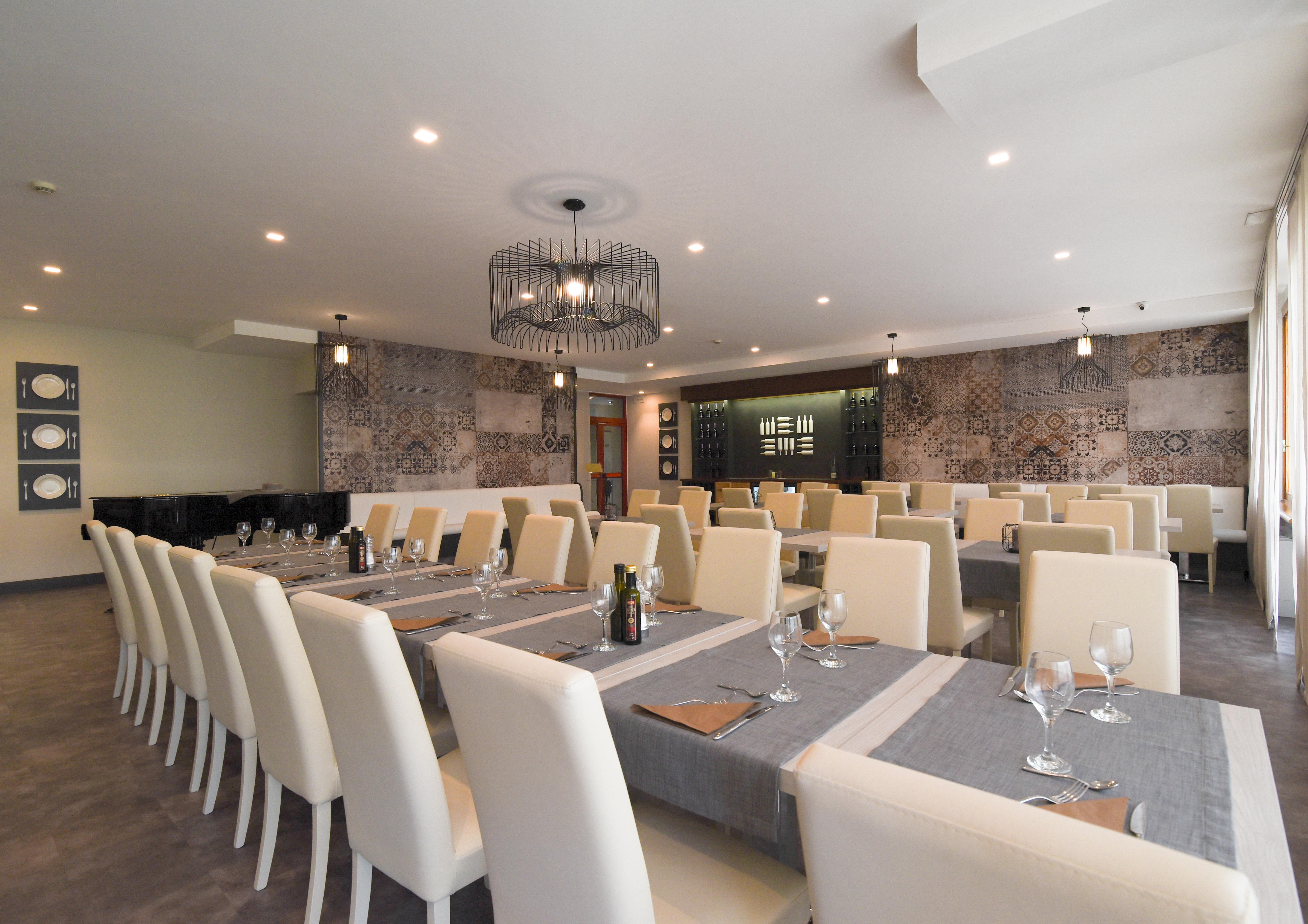 מונקאליירי Best Quality Hotel La Darsena מראה חיצוני תמונה