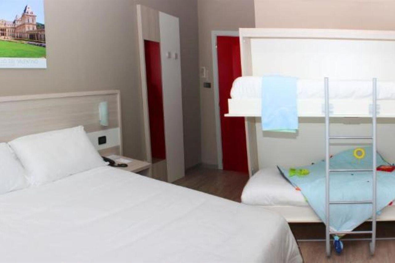 מונקאליירי Best Quality Hotel La Darsena מראה חיצוני תמונה